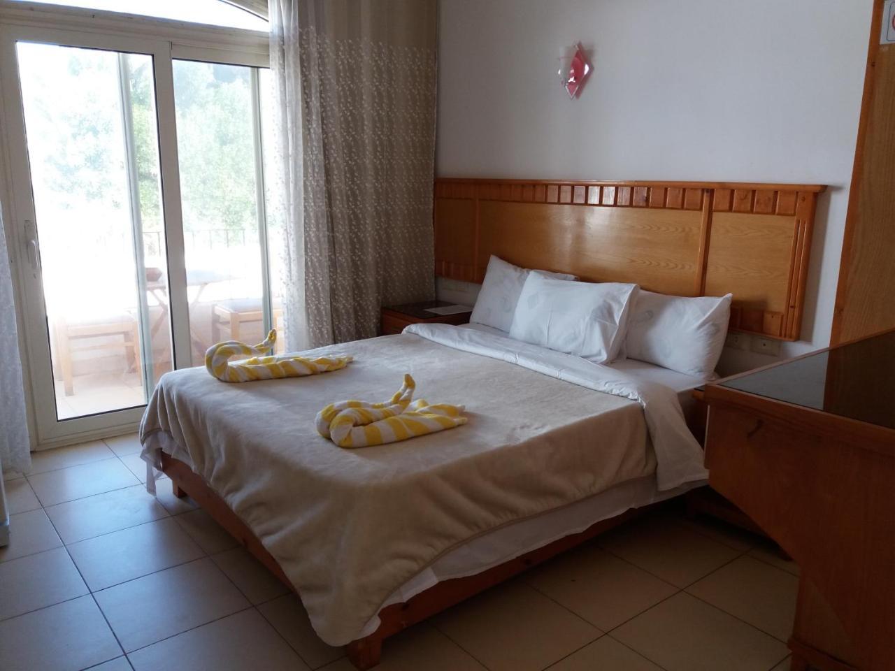 דהב New Yalla Hotel מראה חיצוני תמונה